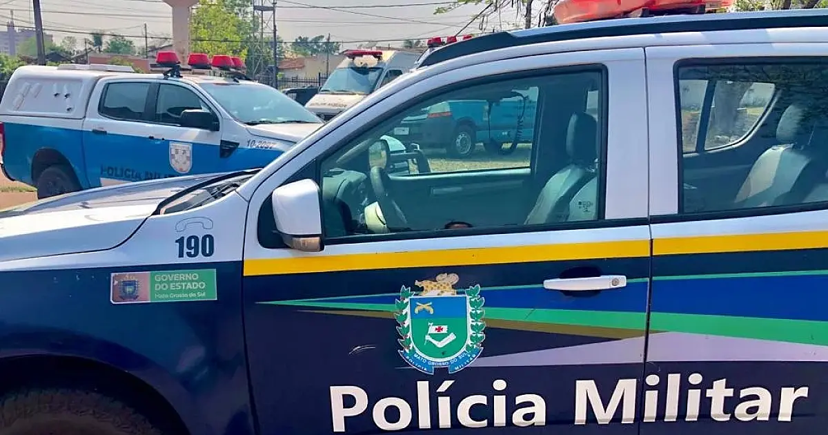 Homem tem celular roubado por bandido  que usava tornozeleira eletrônica