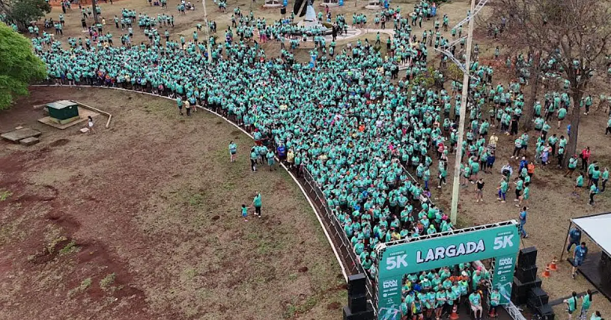 Caminhada de 5 km da Corrida do Pantanal traz histórias de superação e de renovação de casamento