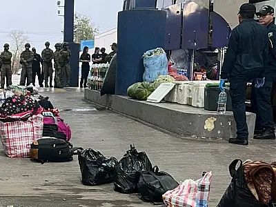 Ação conjunta encontra drogas escondidas em ônibus na fronteira de Corumbá