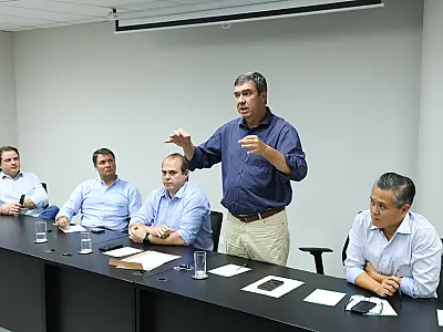 Candidato do Agro: na Famasul produtores rurais reafirmam apoio a Riedel e Bolsonaro