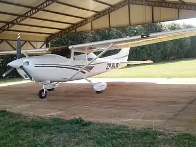 Bando invade fazenda, bloqueia sinal de celular e rouba avião na fronteira