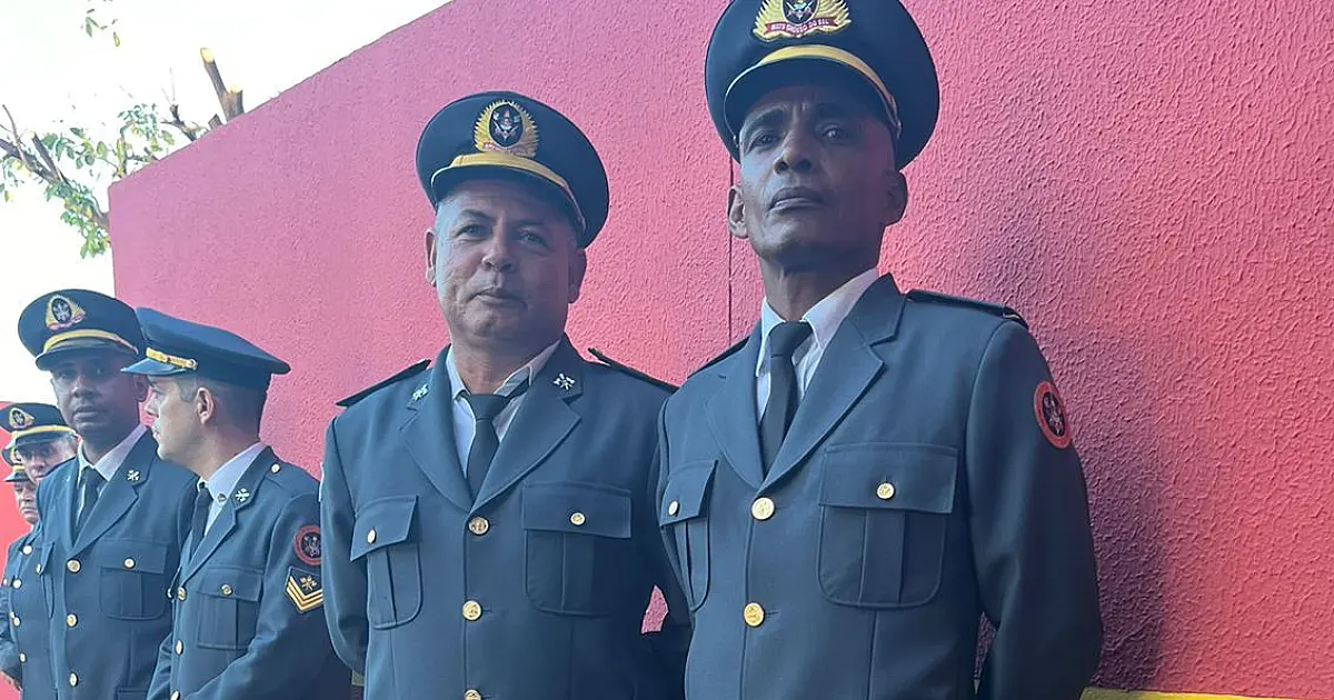 Dois Bombeiros de Corumbá são homenageados com a medalha Dom Pedro II