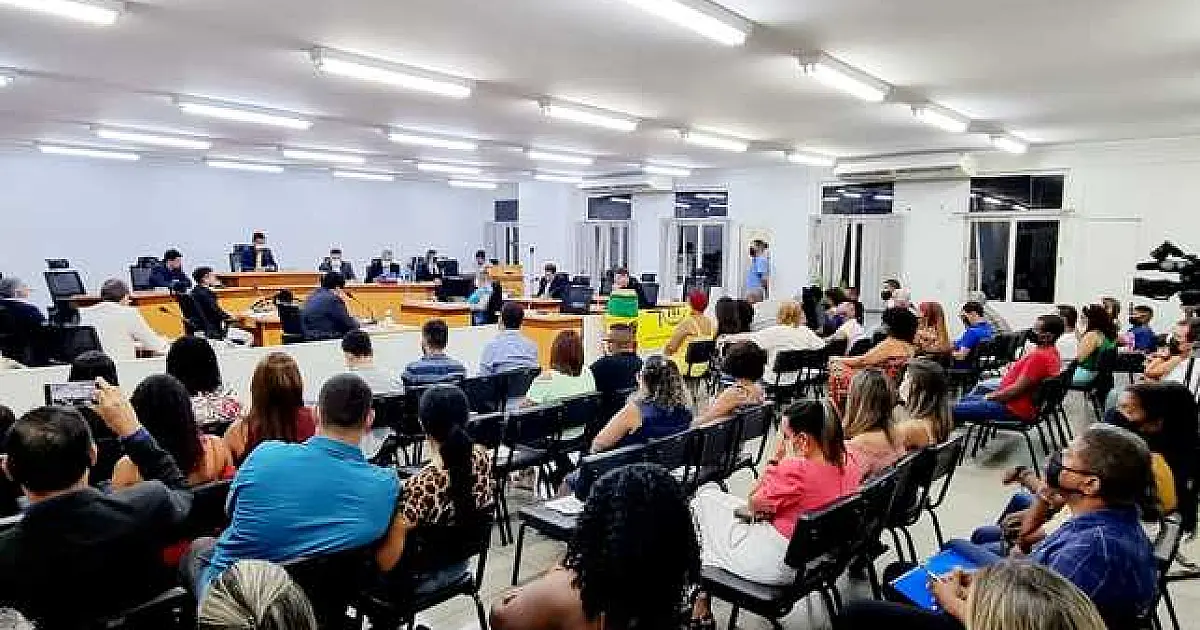 Programa Dinheiro Direto na Escola é aprovado na Câmara e começa já em 2022