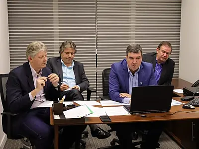 Governo discute projetos prioritários para MS em reunião com Presidência da República
