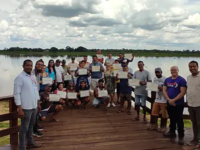 Curso de manutenção de motores de popa capacita 50 ribeirinhos em Corumbá