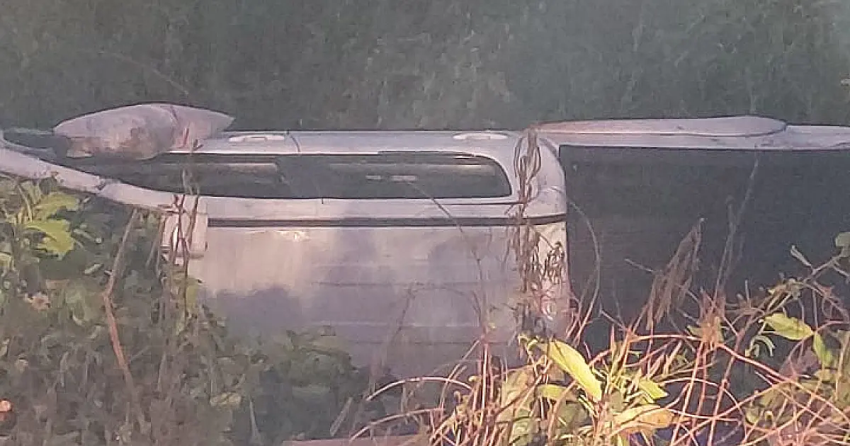Acidente na Estrada Parque mata rapaz de 20 anos e deixa duas mulheres feridas