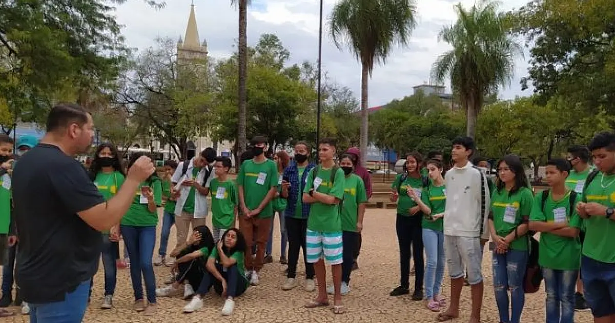 Projeto da EE Júlia Gonçalves Passarinho levam alunos aos principais pontos históricos de Corumbá