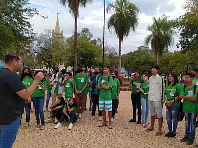 Projeto da EE Júlia Gonçalves Passarinho levam alunos aos principais pontos históricos de Corumbá