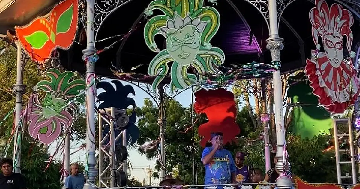 Crianças se divertem no Carnaval da Alegria no Coração do Pantanal