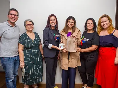 Moinho Cultural entrega 'Carta das crianças e adolescentes da fronteira' para autoridades