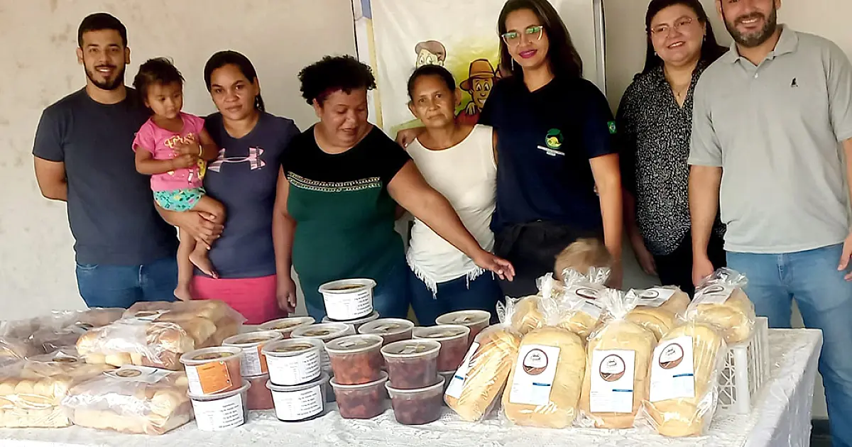 Aquisição de pães e doces caseiros pelo município é incentivo a produção nos Assentamentos
