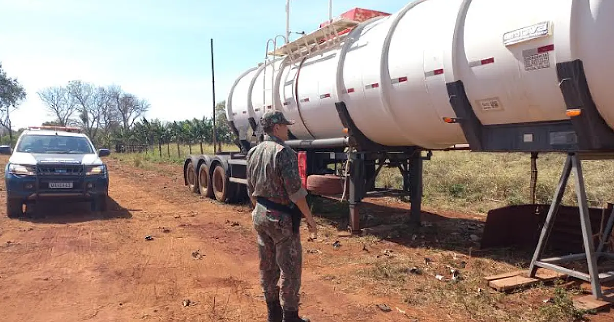 Transportadora de Corumbá é multada em R$ 120 mil por armazenamento ilegal de combustível