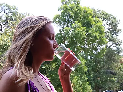 Não espere a sede apertar: beber água e alimentação leve ajudam a encarar o calorão em MS