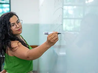 Inscrições abertas para professores temporários da Rede Pública Estadual de Ensino