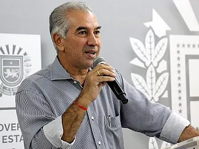 Reinaldo Azambuja destaca conquistas do servidor em sete anos de trabalho no Estado