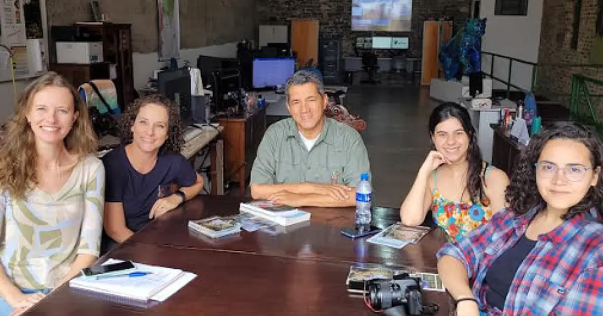 IHP recebe universitários com pesquisas em desenvolvimento
