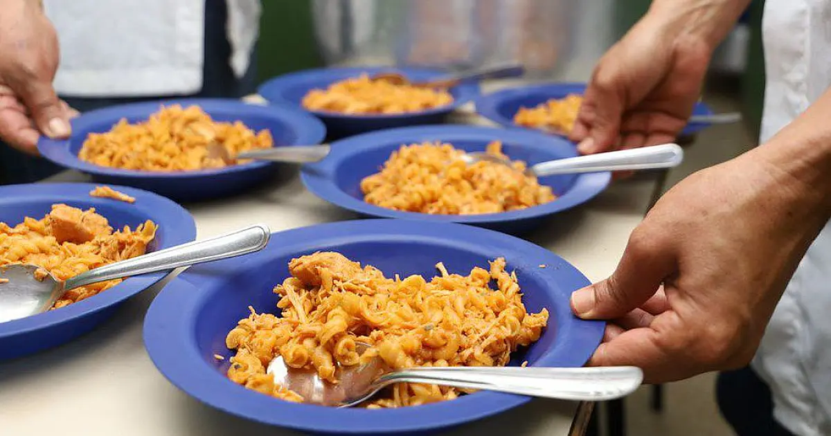 Governo federal anuncia hoje reajuste da merenda escolar