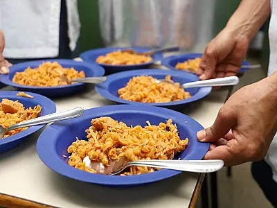 Governo federal anuncia hoje reajuste da merenda escolar