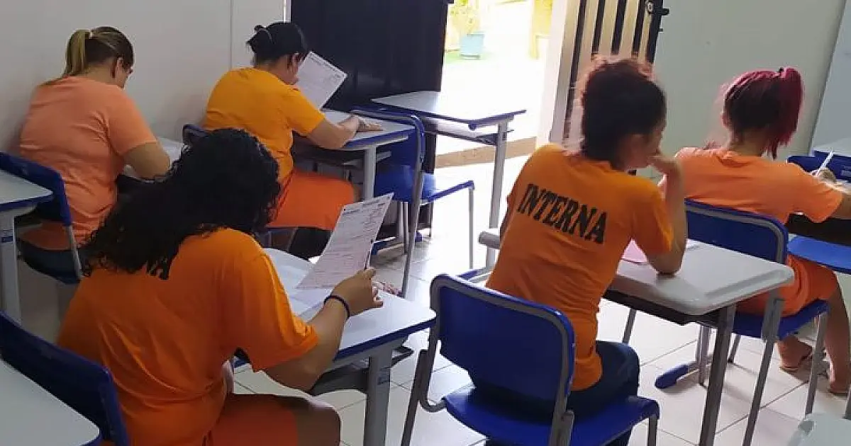 Custodiados do presídio de Corumbá realizam prova do Encceja nesta semana