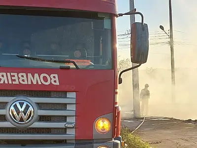 Bombeiros registram cinco incêndios urbanos em 24 horas