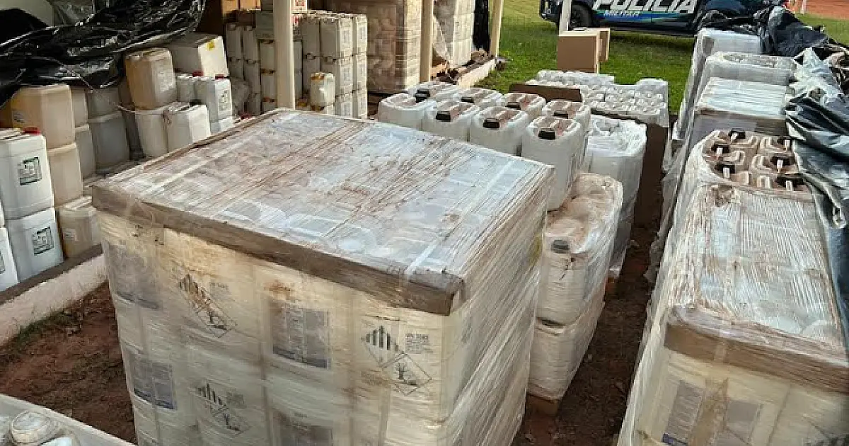 Empresa é multada em R$ 123,5 mil por armazenamento ilegal de agrotóxicos
