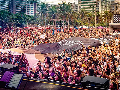 Evolução da Ômicron provoca mudanças na programação de grandes eventos