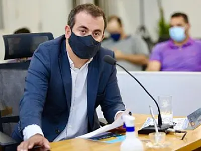 Trânsito preocupa e vereador pede sinalização para garantir segurança em vias públicas