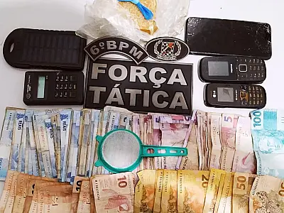 Dupla é presa por tráfico de drogas e violência doméstica