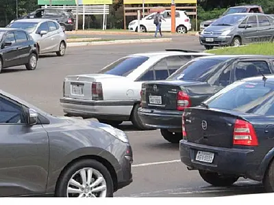 Proprietário de veículos com placas final 9 devem quitar licenciamento até 30 de setembro