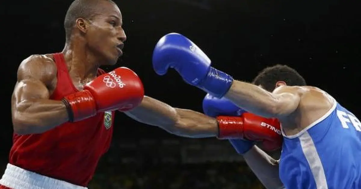 Robson Conceição vence francês e ganha o primeiro ouro para o boxe do Brasil