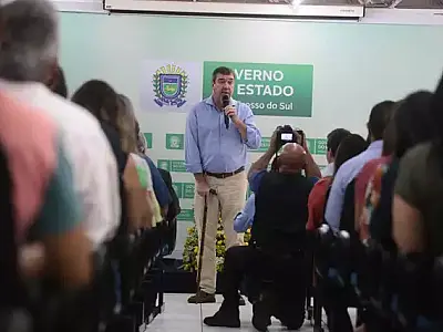 Riedel abre gestão com culto e recado a exonerados: "Vão para a casa tranquilos"