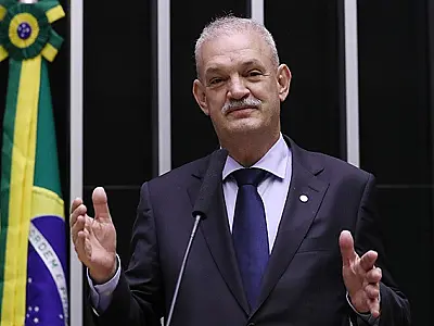 Geraldo Resende articula criação da Frente Parlamentar em Defesa das Vacinas