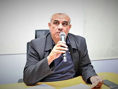 Luciano Costa obra aplicação de lei que proíbe uso de canudos e copos plásticos