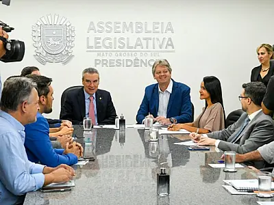 Governo do Estado entrega projeto de lei para expandir ferrovias em MS