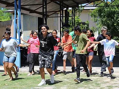 Colônia de férias da Cidade Dom Bosco tira adolescentes e jovens da frente do celular