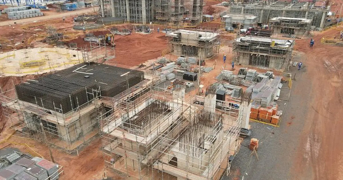 Em Ribas, Riedel assina contrato com 180 famílias para habitação e ordem de serviço da MS-339