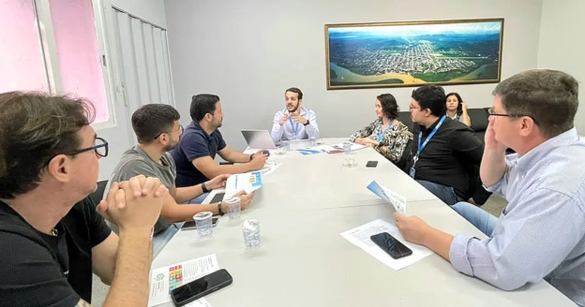 Integrantes da Fiems e vereadores debatem projeto de sustentabilidade