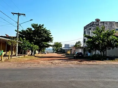Vereador pede que lajotas do centro sejam reutilizadas em vias que necessitam de pavimento