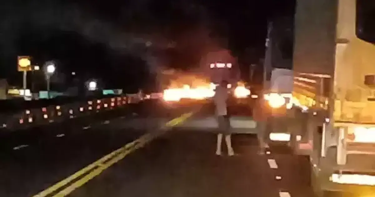 Após 6 horas, manifestantes contra Lula liberam rodovia em Campo Grande