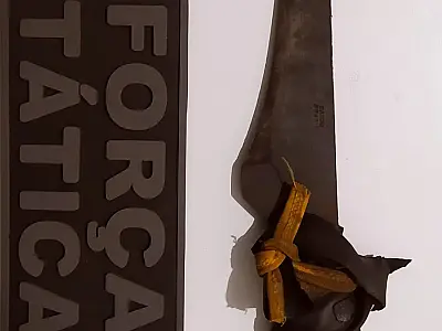 Homem que ameaçava ex é preso armado com faca em Ladário