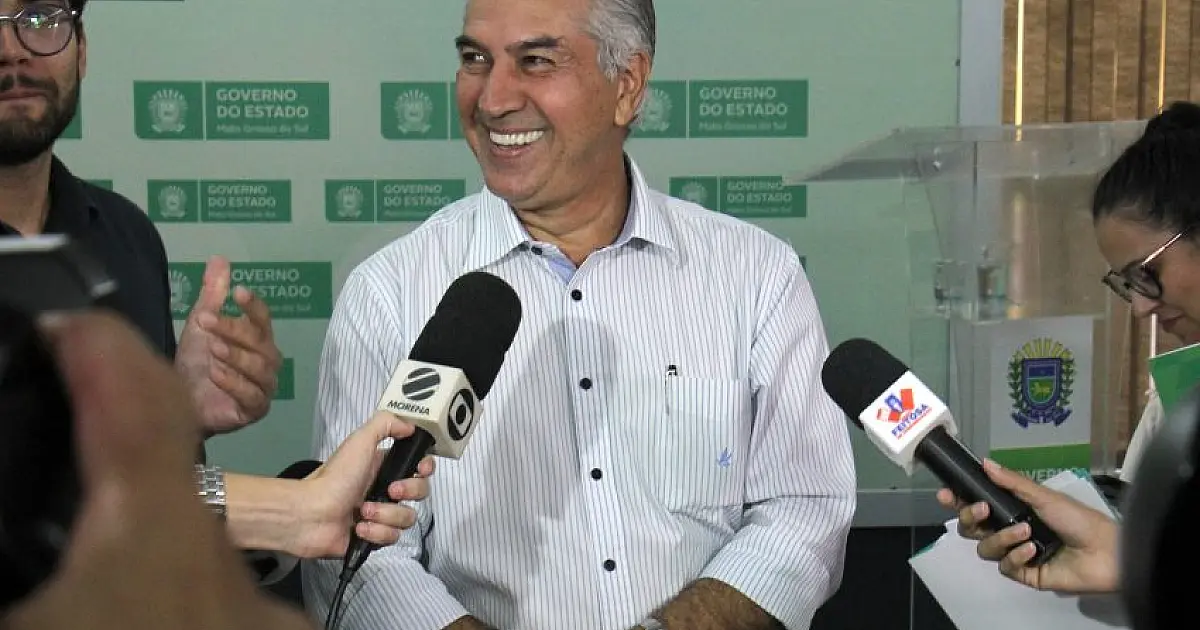 Azambuja apresenta economia forte e justiça social como legado dos seus 8 anos de governo