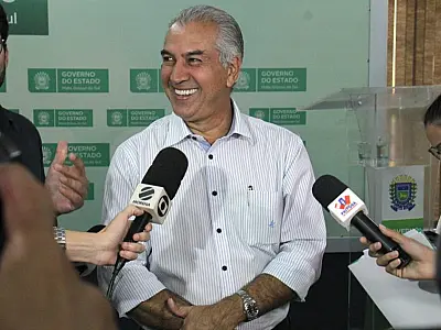 Azambuja apresenta economia forte e justiça social como legado dos seus 8 anos de governo
