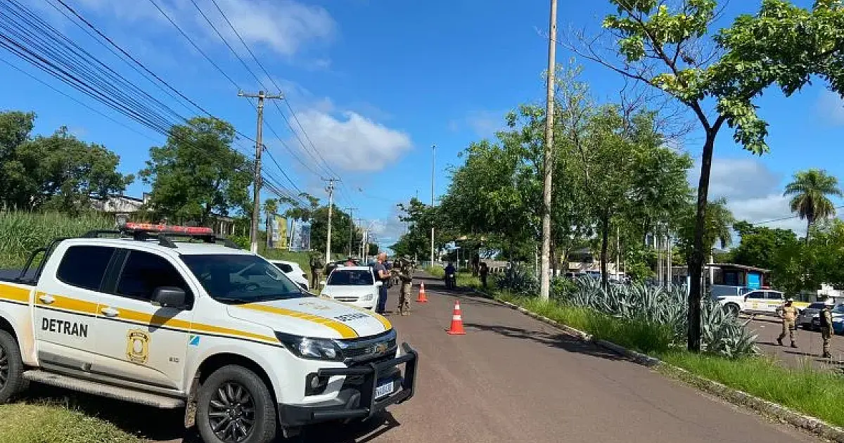PM, Detran, Agetrat e Guarda Municipal realizam Operação Cidade Segura em Corumbá