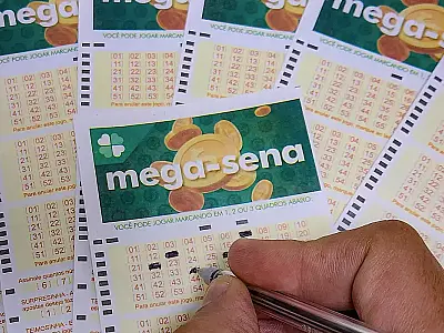Mega-Sena acumulada sorteia R$ 55 milhões