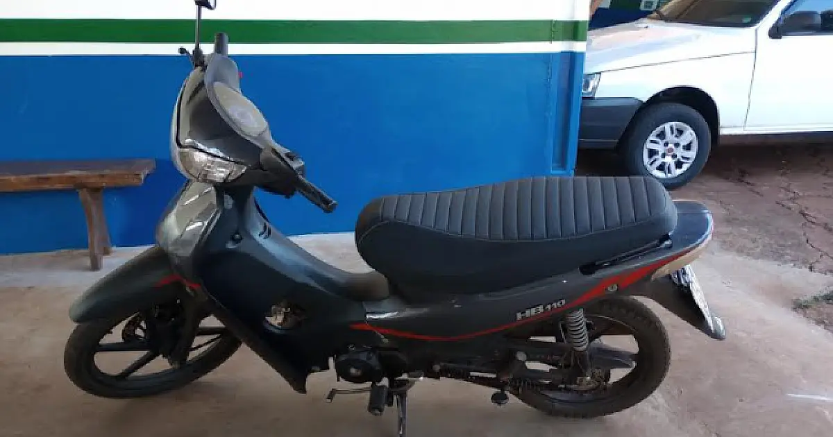 PMA recupera moto furtada e conduz adolescentes infratores para Delegacia