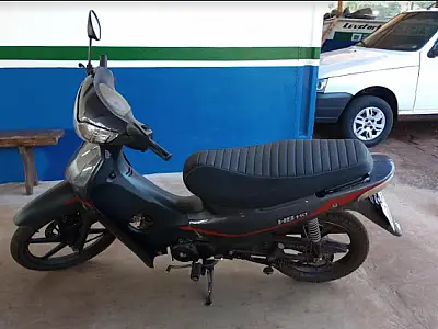PMA recupera moto furtada e conduz adolescentes infratores para Delegacia