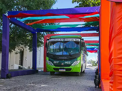 Micro-ônibus gratuito salvou a participação do público no FAS 2025