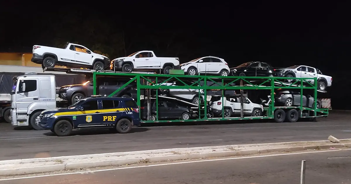 Carros roubados no Rio de Janeiro são recuperados em fiscalização na BR 262