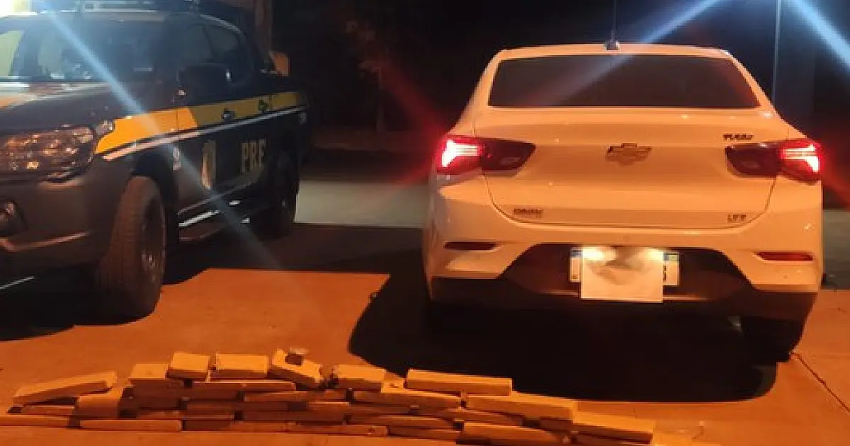 PRF apreende 39 Kg de maconha em Água Clara