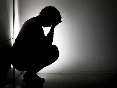 Estudo alerta para alta incidência de suicídio na adolescência